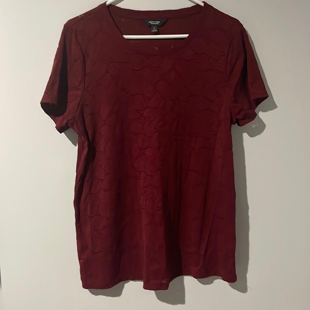 Vera Wang Tee